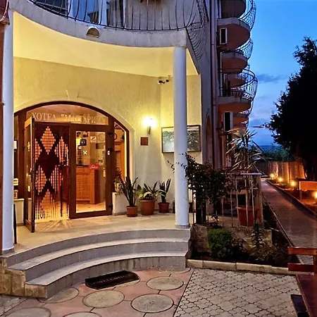 Hotel Margarita 3*
