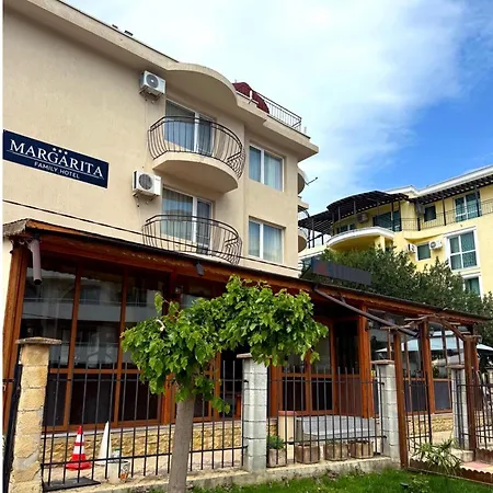 Margarita Hotel 3*